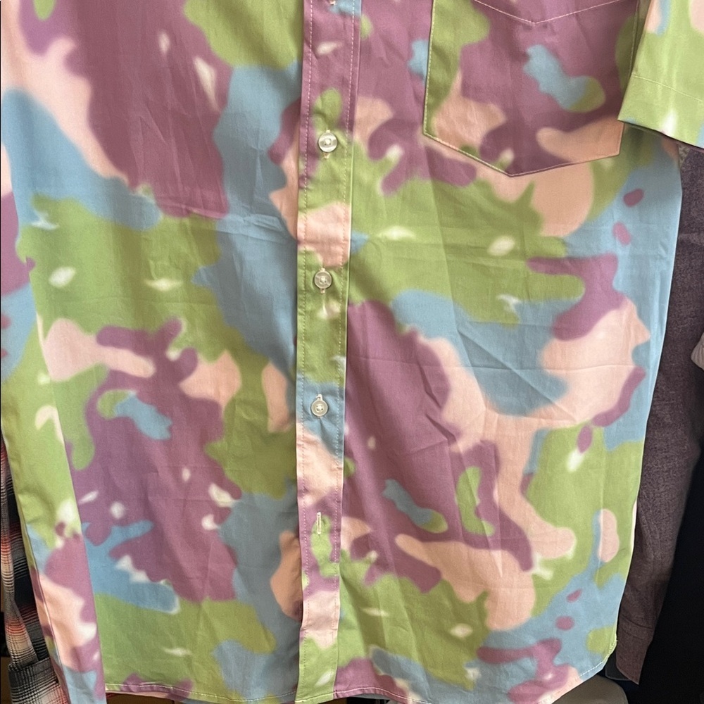Just Attitude Multicolor Camouflage Men's SS Button Down Shirt - Picture 4 of 5